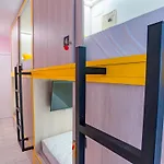 Aptc Etxea Hostal *