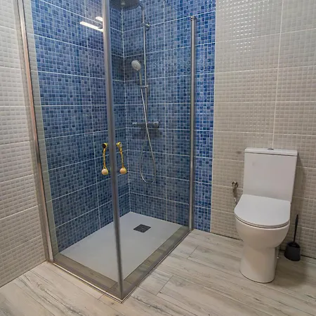 Aptc Etxea Hostel *