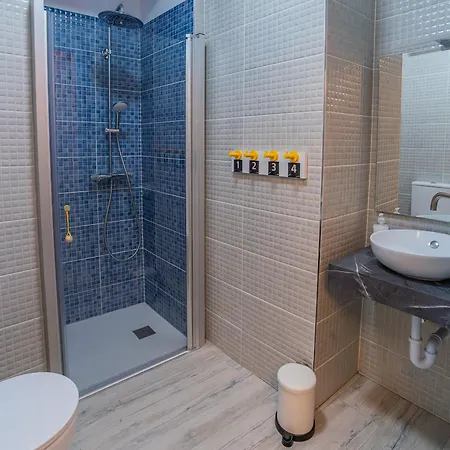 Aptc Etxea Vandrerhjem *